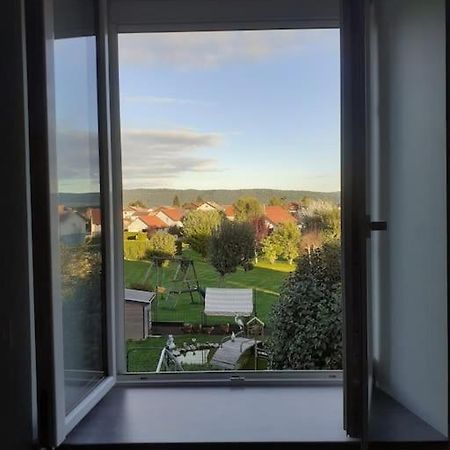 Frasne Logement Entier. Gite Les Brimbelles 外观 照片